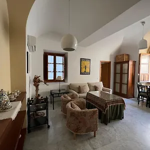 https://calle-de-la-convalecencia.es-andalucia.com